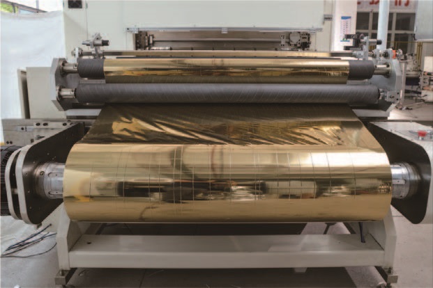 全球視野下的中國力量：燙金紙分切機(jī)產(chǎn)業(yè)鏈發(fā)展與出口機(jī)遇