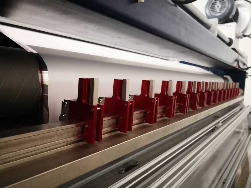 紙張分切機分切紙張大小調整的工作過程 紙張分切機分切紙張大小調整的工作過程