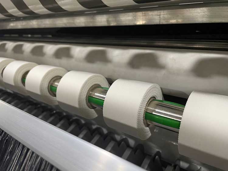 膠帶分切機(jī)操作流程介紹 膠帶分切機(jī)操作流程介紹