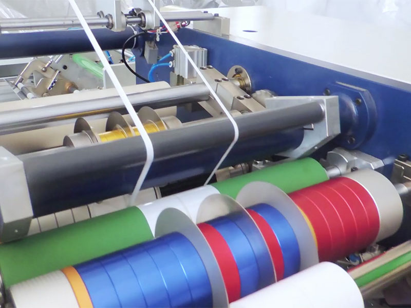 不干膠分切機(jī)介紹 不干膠分切機(jī)介紹