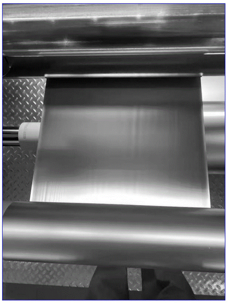 一種寬幅銅箔防抽緊用導(dǎo)向輥、電解銅箔分切機的制作方法